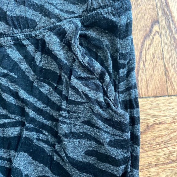 Zebra joggers - Picture 2 of 5